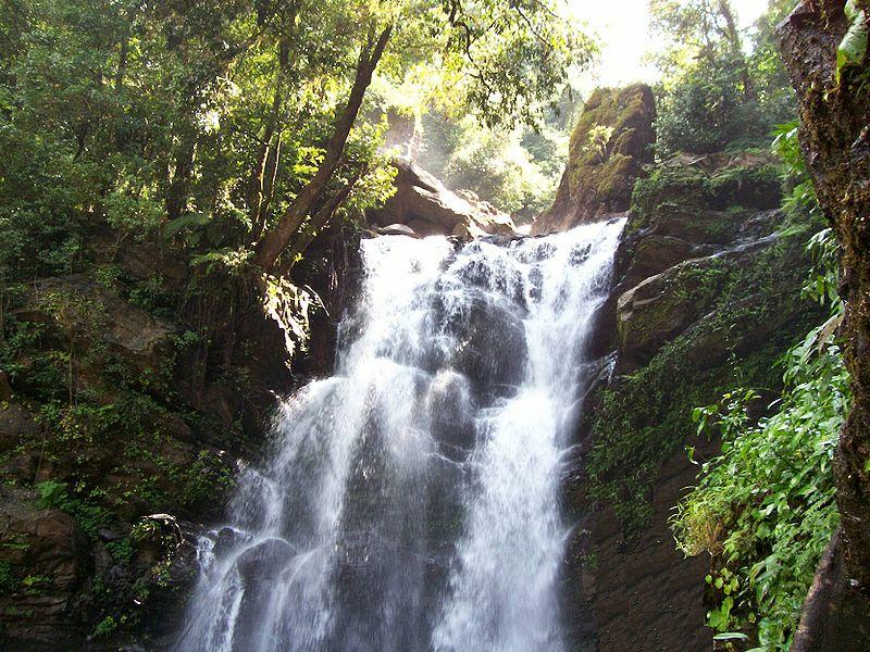 Hanumanagundi Water falls