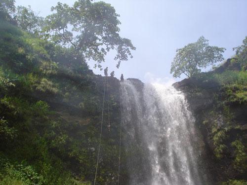 Waterfall at Mahuli Fort