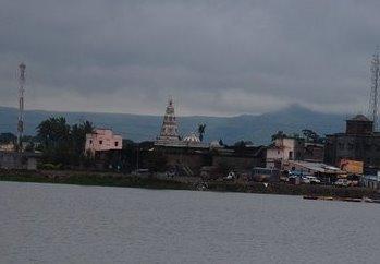 Vigneshwara Temple in Ozar