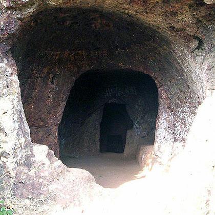 Parashar caves