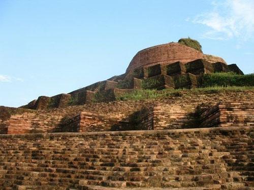  Buddha Stupa