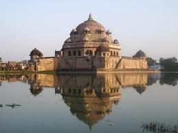 Sher Shah's Mausoleum, Sasaram