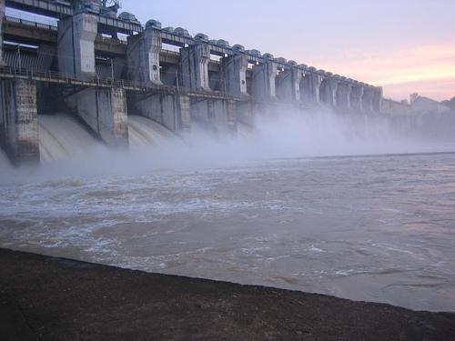 Dhamtar Dam