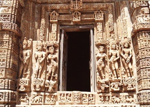 Door Jamb Large Vishnu Temple Janjgir