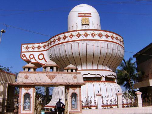 Shiv Ling Big Near Somnath Temple, Somnath