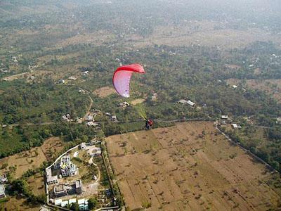 Para gliding palampur bir