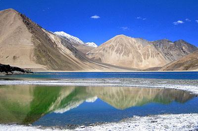 Taglang La mountain pass in Ladakh