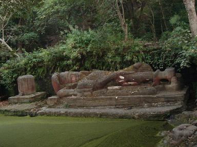 Statue of Shesh-Saiya at Bandhavgarh National Park