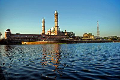 Taj-ul-Masjid Bhopal