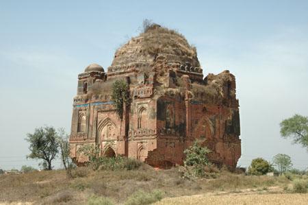 Tomb of Taj, Sirhind (Talania)  Fatehgarh Sahib