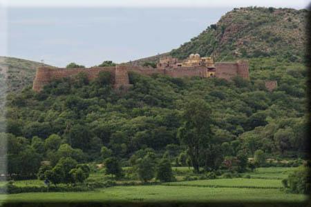 Ramathra Fort Karauli