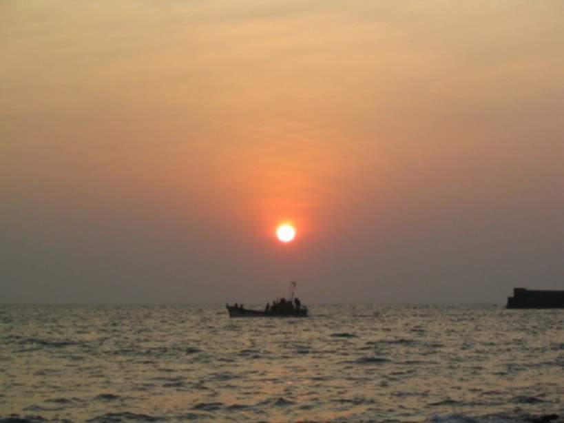 Sun rise at kanyakumari