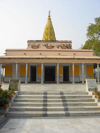 Sridigamber Jain Temple, Singhpuri, Sarnath,