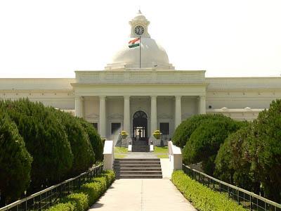 Main(Administrative)Building IIT Roorkee