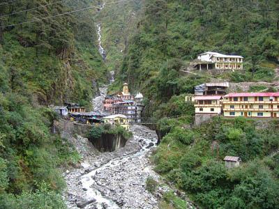 Yamunotri temple and ashram