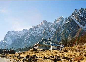 Yumthang Valley Mangan