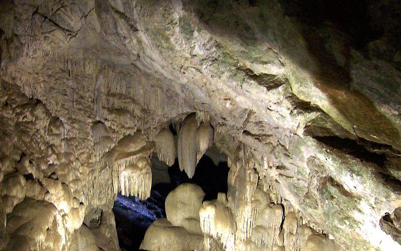Borra Cave