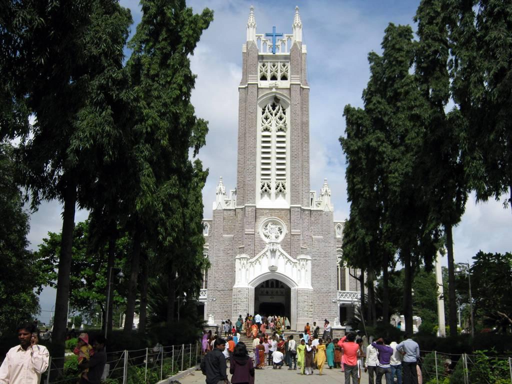 It is considered to be one of the largest churches in Asia