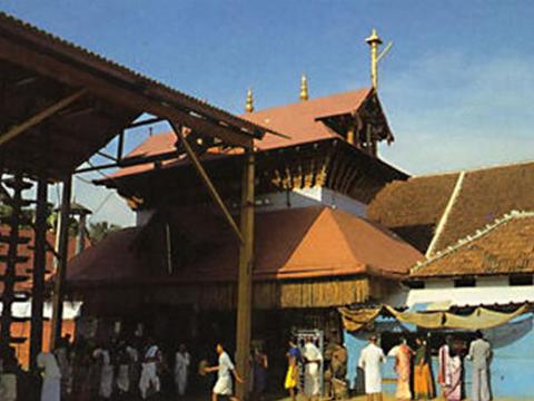 A VIEW OF GURUVAYUR TEMPLE