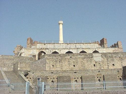 Kurnool Fort or Konda Reddy