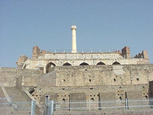 Kurnool Fort or Konda Reddy